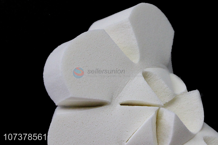 Latest design flower shape foundation sponge powder puff makeup tools
