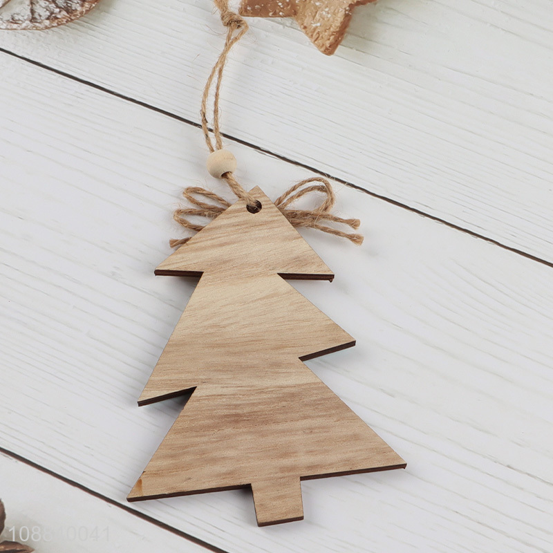 Online Wholesale Painted Wooden Slices Christmas Tree Ornaments