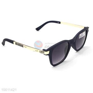 New Women's Thick Frame Sunglasses