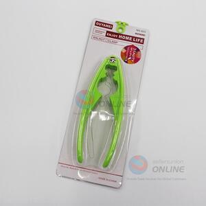High Quality Green Plastic Nut Crackers