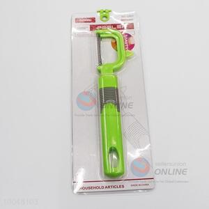 Green Plastic Handle Vegetable & Fruit Peeler