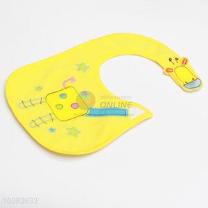 Yellow giraffe embroidery baby saliva towel