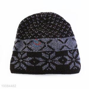 Wholesale Short Chenille Cap/Hat From China