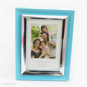 Simple Design Plastic Photo Frame