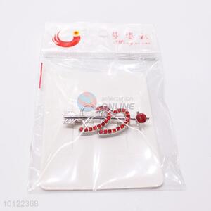 Wholesale Rhinestone Brooch Pin in Double Hearts Shape