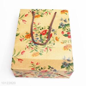 Cute retro flower pattern paper gift bag