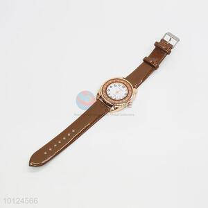 Fashion Women Small Round Dial Quartz Watch