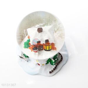 Hot sale snow-covered house resin crystal ball