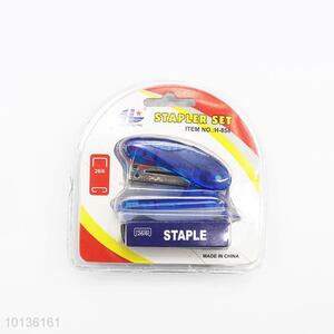 Cute stapler with staples