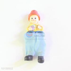 Wholesale Supplies Resin Doll/Resin Crafts with Blue Trousers for Home Decoration