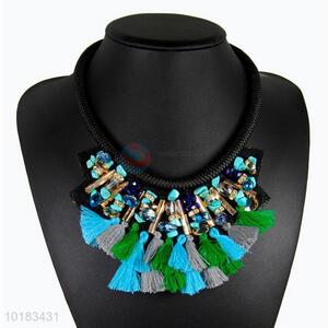 Latest Design Elegant Woman Jewelry Necklace with Tassel
