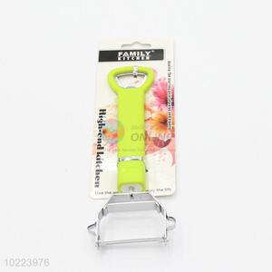 Daily use cheap green vegetable peeler