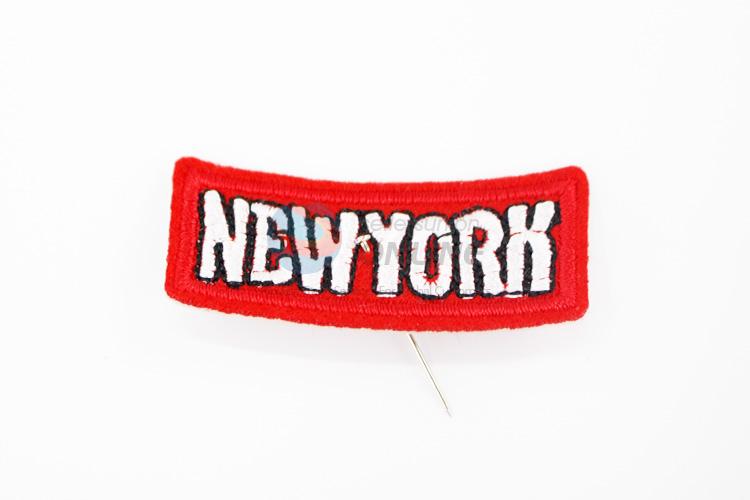 Low price best selling fashion embroidery badge brooch