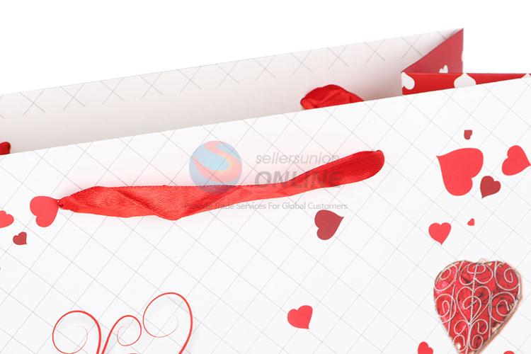 Hot Sale Red Heart Printed Gift Bag/Paper Packing Bag for Sale