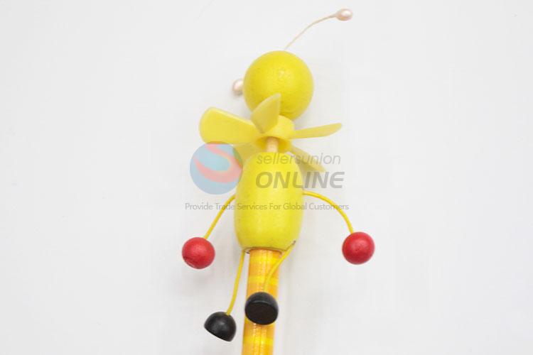 2017 Hot Wooden Pencil with Toys for Children