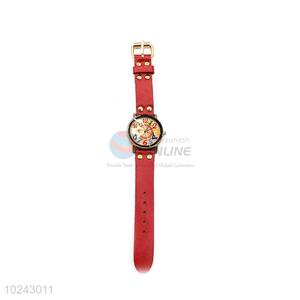 High Quality Red Wrist Watch with Leathern Watchband for Sale