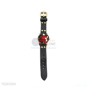 Ornamental Red Flower Pattern Wrist Watch with Leathern Watchband for Sale