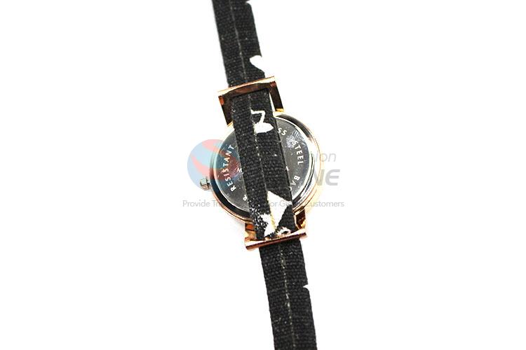 Popular Black Wrist Watch with Leathern Watchband for Sale