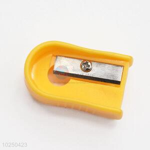 Classical Plastic Pencil Sharpener for Promotion