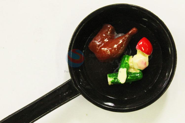 Pan Shaped Fridge Magnet/Refrigerator Magnet for Decoration with Drumstick