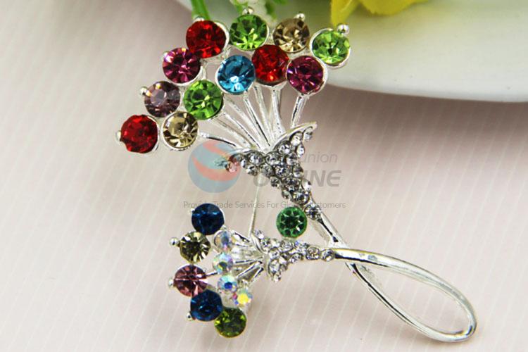 Hot Sale Fancy Crystal Brooch Metal Breastpin