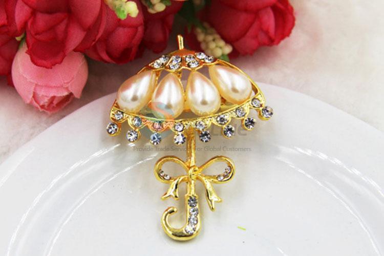 Beautiful Women Rhinestone Brooch/Breastpin with Low Price