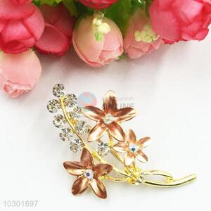 Latest Design Luxury Rhinestone Brooch for Ladies