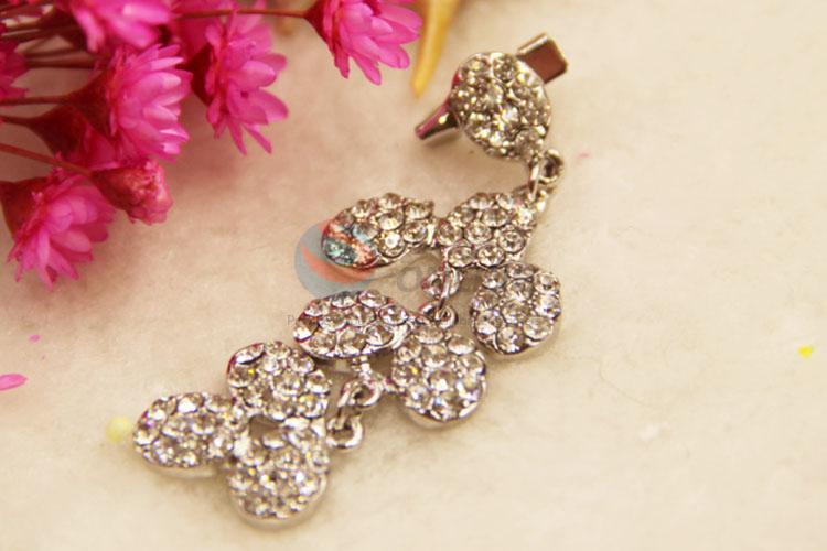 Cheap Price Rhinestone Pave Wedding Brooches Breastpin