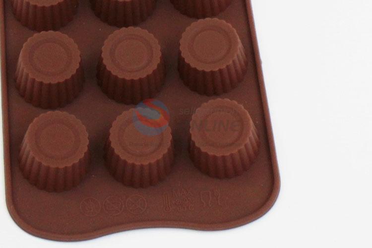 Fashion style cool cake mould