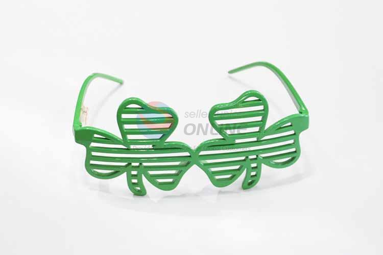 Green Leaf Fashion Party Glasses