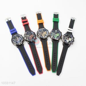 Best Selling Mens Watch with Silicone Strap