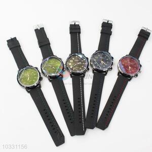 Mens Watch with Silicone Strap with Factory Price