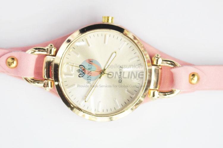 Low Price Trendy Womens Watch with Silm Leather Strap