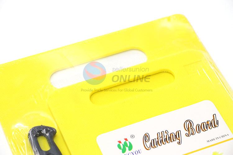 Factory High Quality PP Cutting Board with Knife for Sale