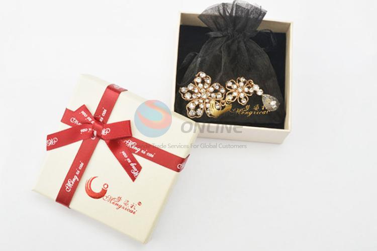 Top sale competitive price flower brooch