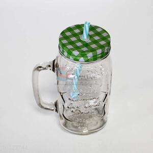 Wholesale cheap hot selling glass juice cup with a straw