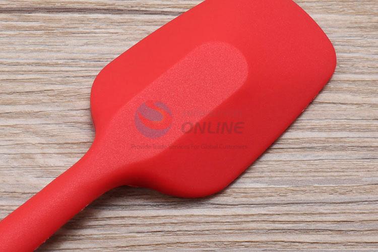 Wholesale low price best fashion green/red/orange silicone scraper