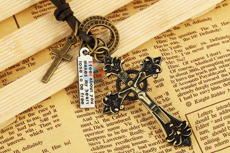 Fashion Design Religious Cross Pendant Cool Necklace