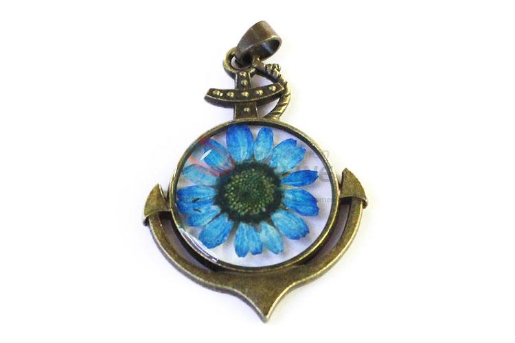 Best Selling Zinc Alloy Real Flower Pendant