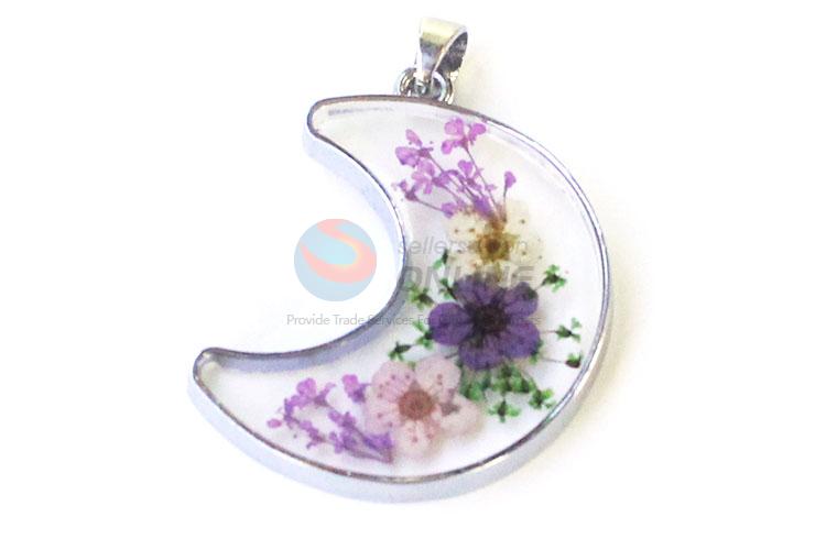 Custom Moon Shape Zinc Alloy Real Flower Pendant