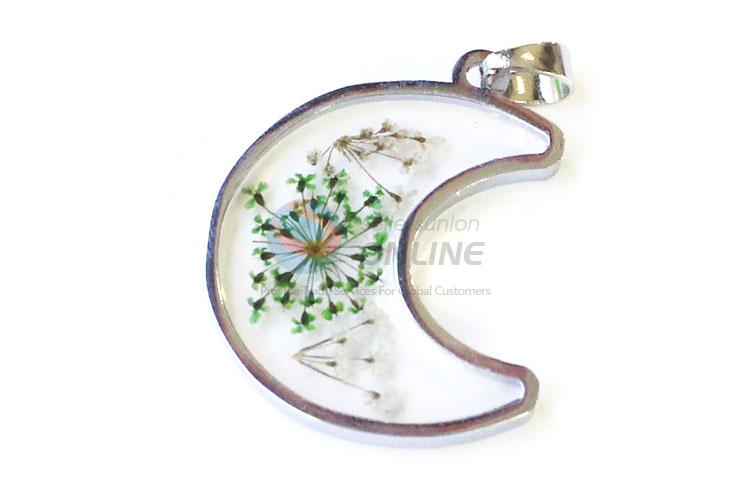 Cute Design Moon Shape Real Flower Pendant