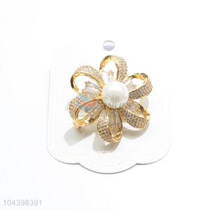 Beautiful design zircon brooch