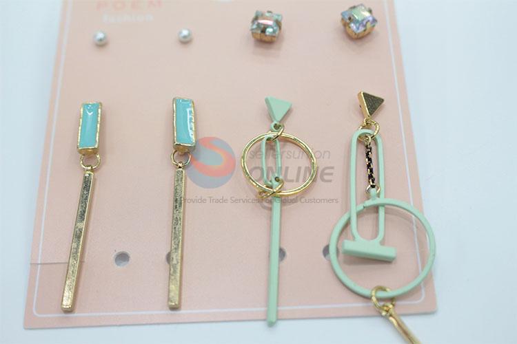 Comfortable earring jewelry for female