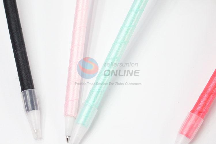 Bowknot Hairball Design Plastic Ballpoint Pen