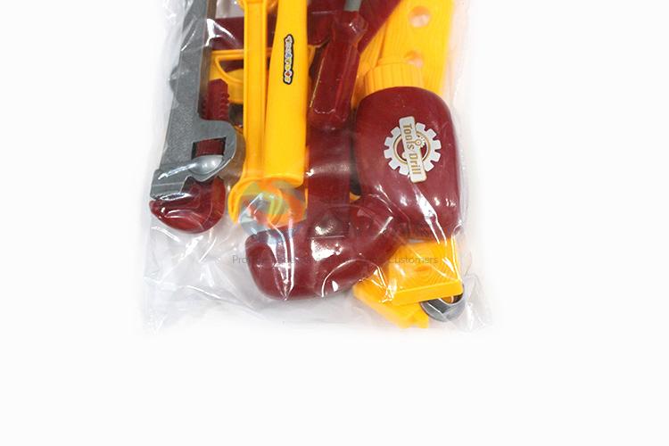 Good quality plastic hand tools set