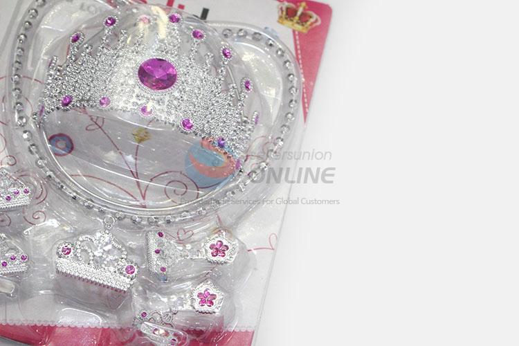 China Hot Sale Attractive Plastic Princess Queen Crown Accessory Jewel for Girls