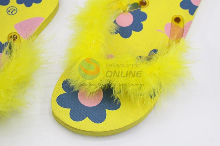 Fashion women flip flops with fake fur