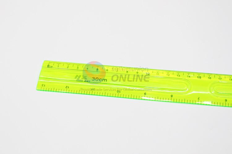 China Manufacturer Scale Plastic Ruler for School Students