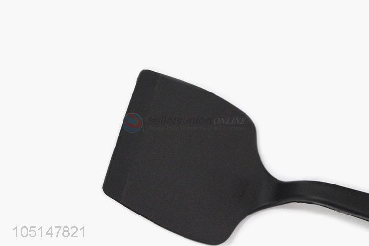 Wholesale cheap nylon pancake turner/spatula