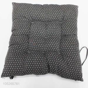 Hot Selling Black Dotted Cheap Seat Cushion Pp Cotton Filled Cushion